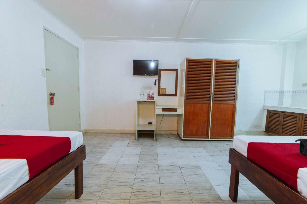 Reddoorz Premium @ Clarkview Angeles City Ngoại thất bức ảnh